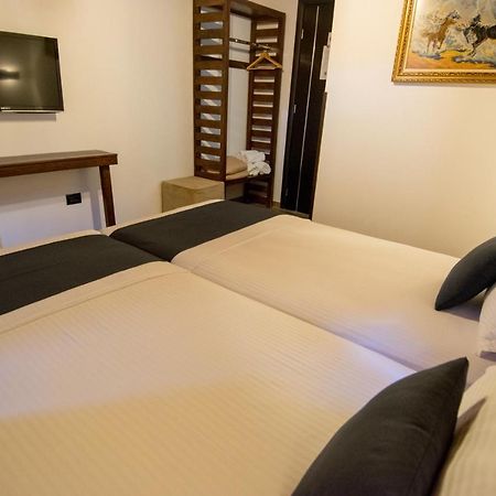 Kale Guesthouse Gjirokastra Zewnętrze zdjęcie