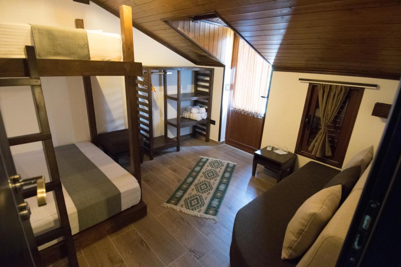 Kale Guesthouse Gjirokastra Zewnętrze zdjęcie