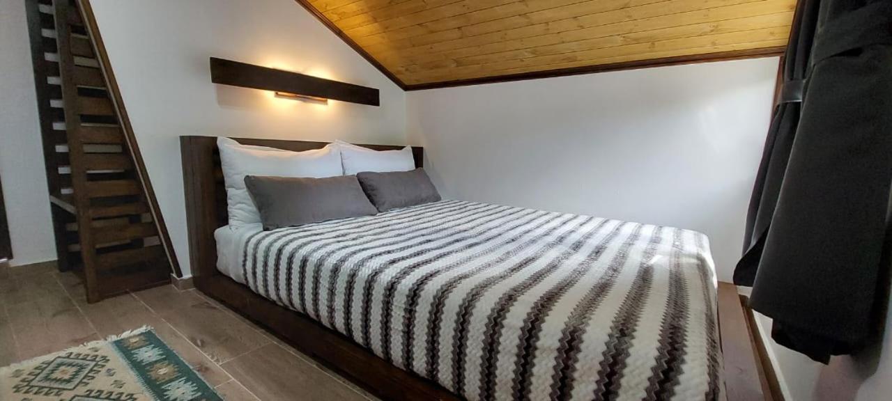 Kale Guesthouse Gjirokastra Zewnętrze zdjęcie